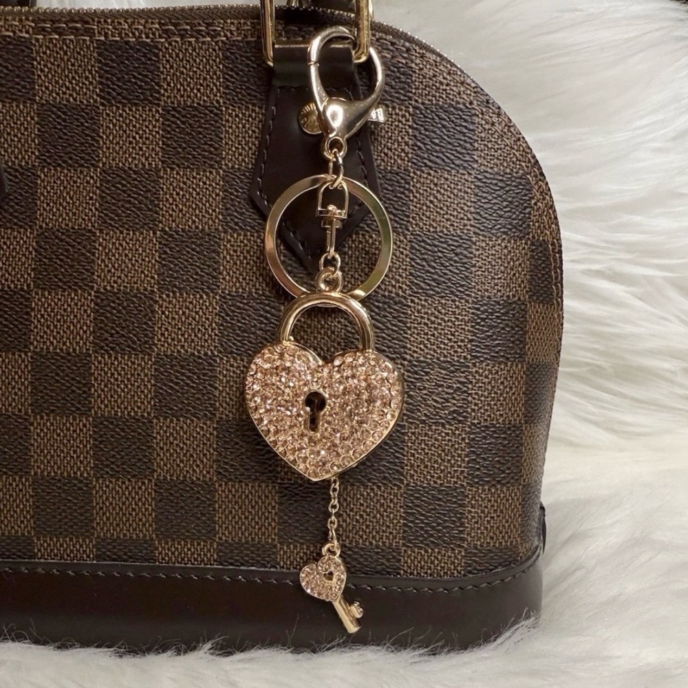 Lock and Key Bag Charm Keychain Keyring purse Heart Bling pendant Gift